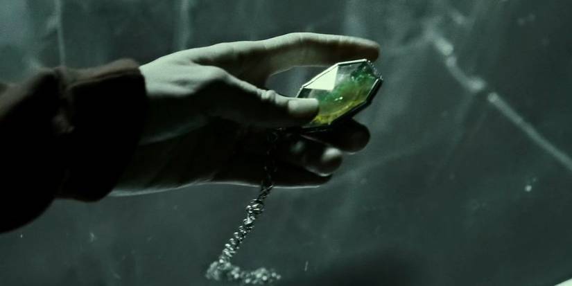 Harry holds a locket in 'Harry Potter and the Half-Blood Prince'