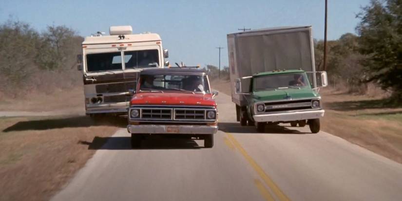 An RV comes under attack by vehicles in Race with the Devil (1975).