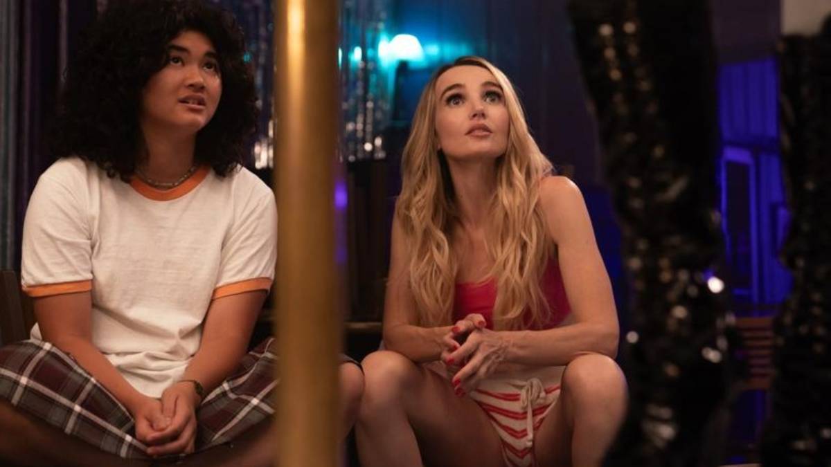 Summer of 69 Review Chloe Fineman Gives Generation Z the Teen  
