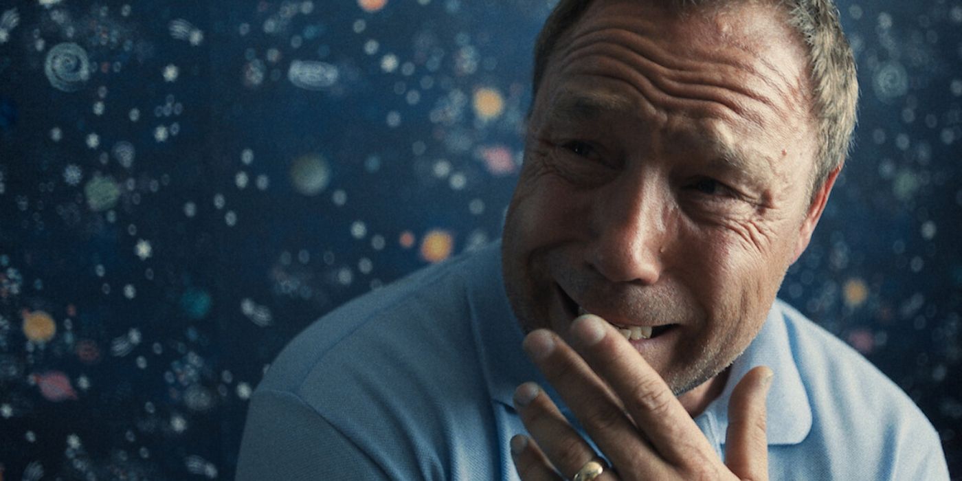 Stephen Graham as Eddie Miller crying in Adolescence.