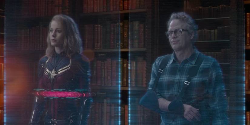 Carol Danvers and Bruce Banner as holograms in Shang-Chi and the Legend of the Ten Rings.