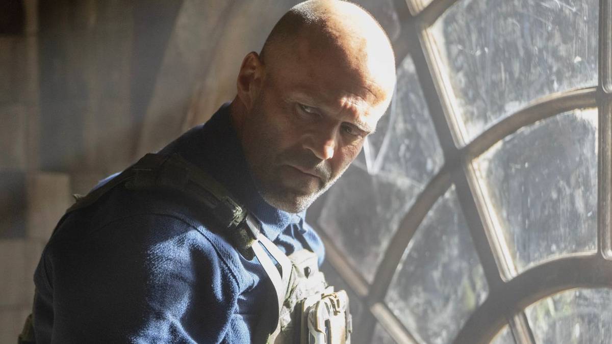 Jason Statham's 'Working Man' Takes Another Hit as Critics Send Its ...