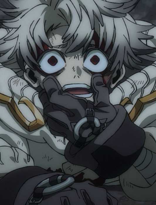 'Shell' Review: Elisabeth Moss and Kate Hudson Face Off in a Sharp Body ...