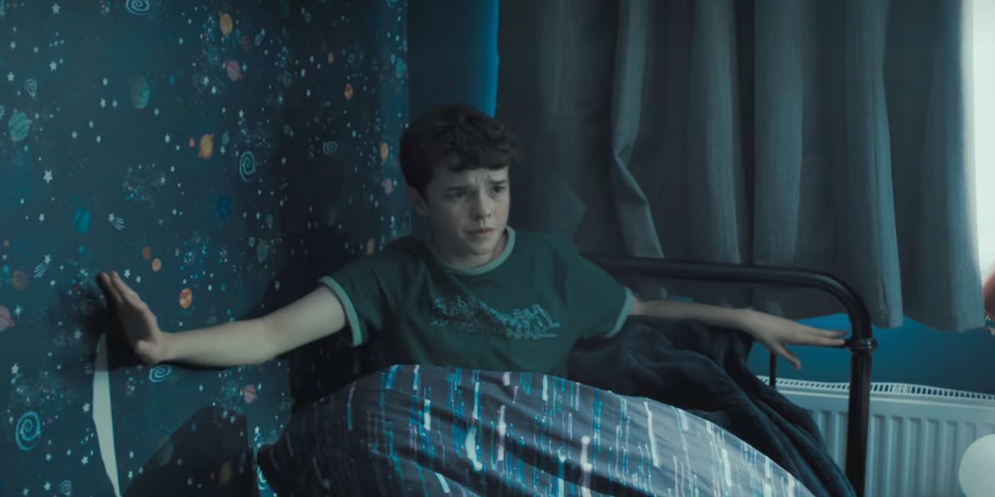 This Shocking Detail in ‘Adolescence’s Opening Sequence Gives Away the ...