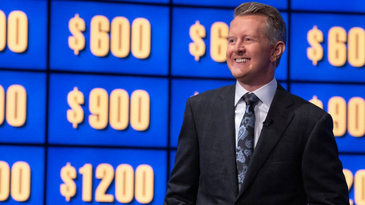 Is Ken Jennings a Host or Judge? Unpacking the Truth Behind 'Jeopardy!' Ruling Controversies