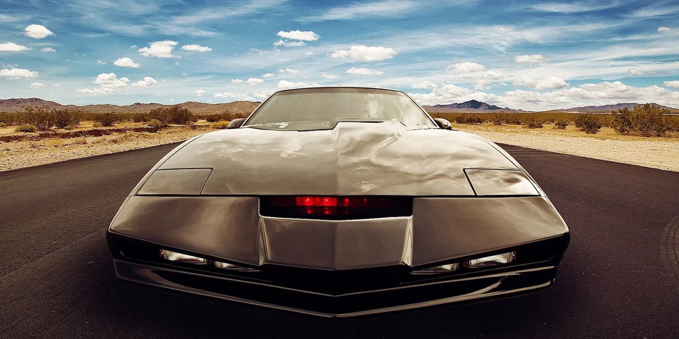 KITT seen from the front driving down the highway in Knight Rider.