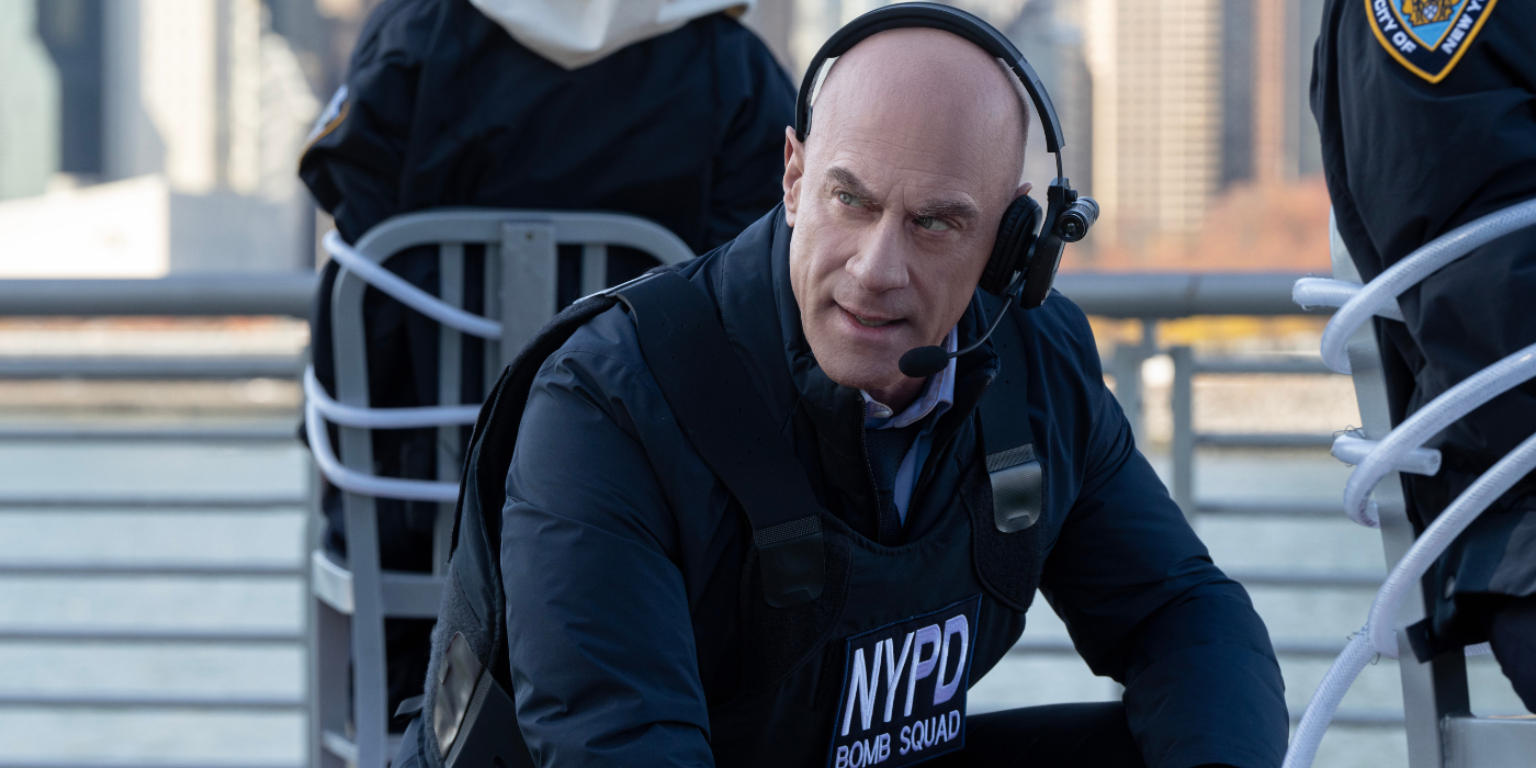 Christopher Meloni as Elliot Stabler wearing a headset in Law and Order Organized Crime Season 5.