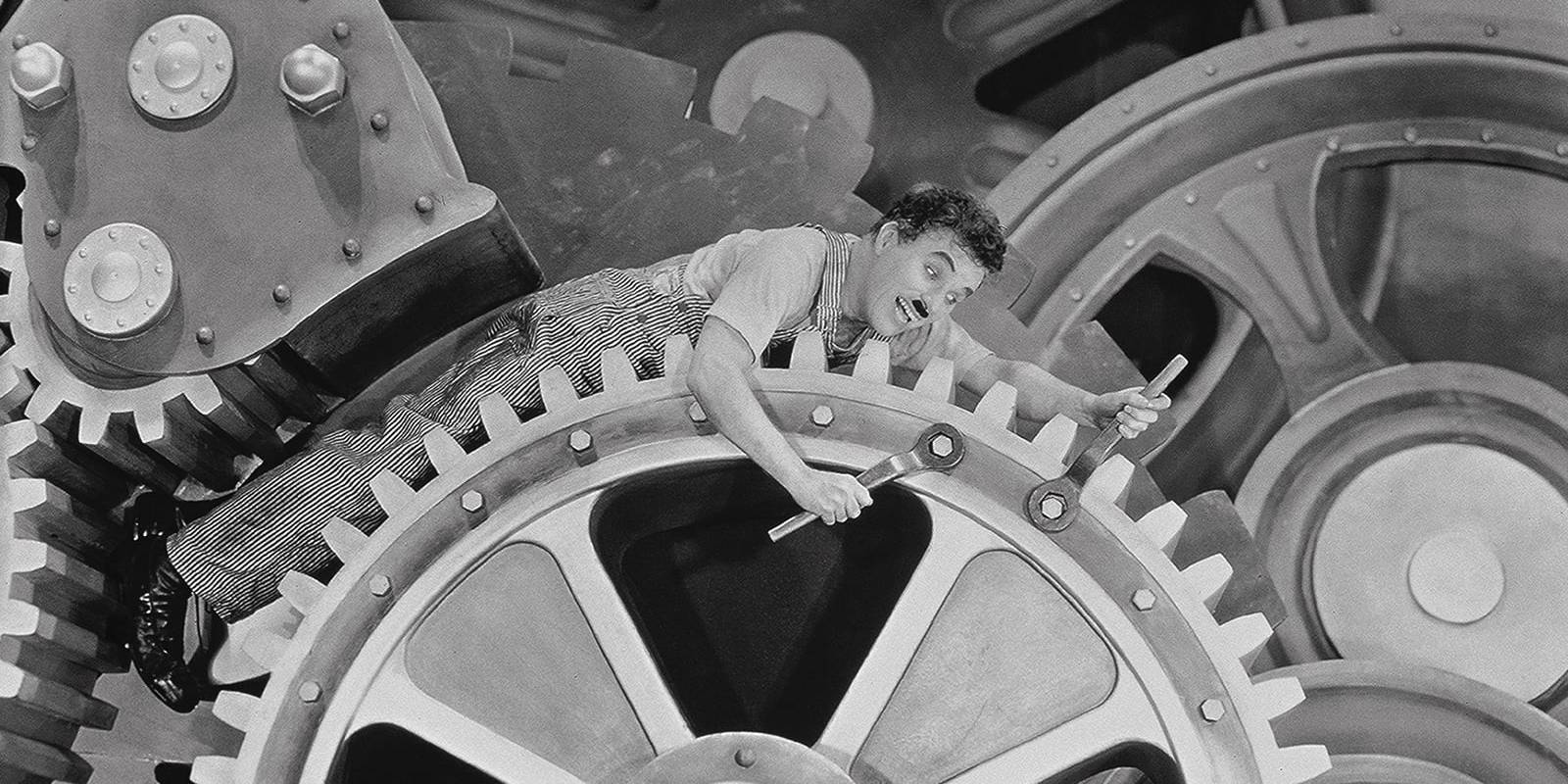 90 Years Ago, Charlie Chaplin Said Goodbye to The Tramp in Stunning Fashion