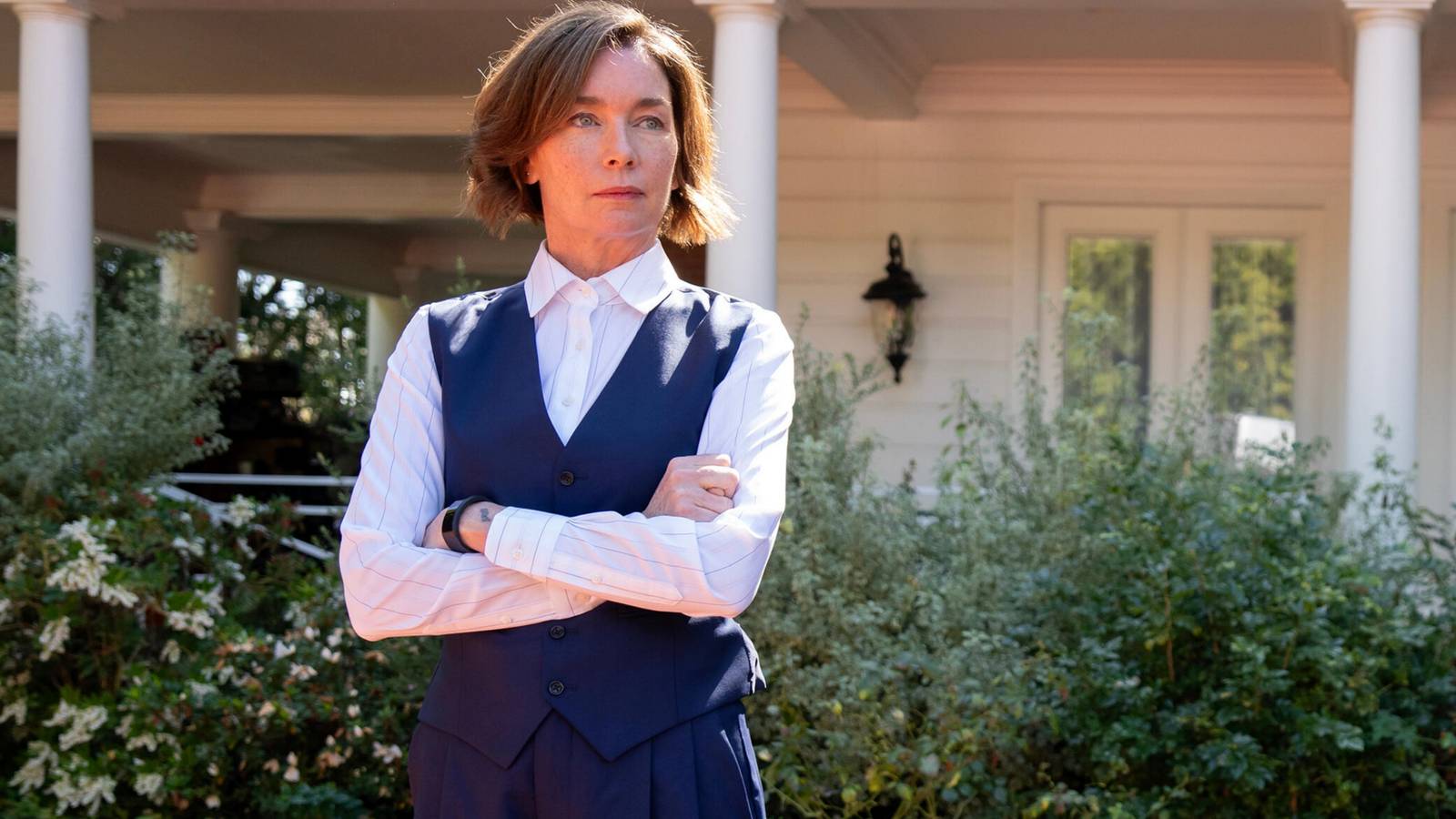 26 Years Ago, This Forgotten Sci-Fi Show Launched the Stellar Career of a 'Paradise' Star