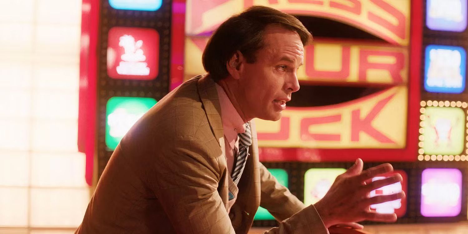 Walton Goggins as Peter Tomarken hosting Press Your Luck in 'The Luckiest Man in America'