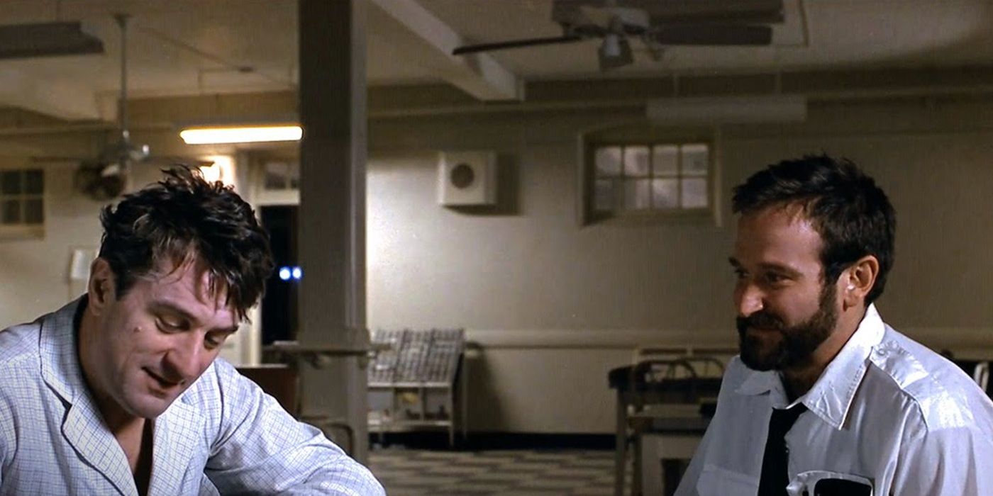 In the Same Year as 'Goodfellas,' Robert De Niro Pulled a Complete 180 ...