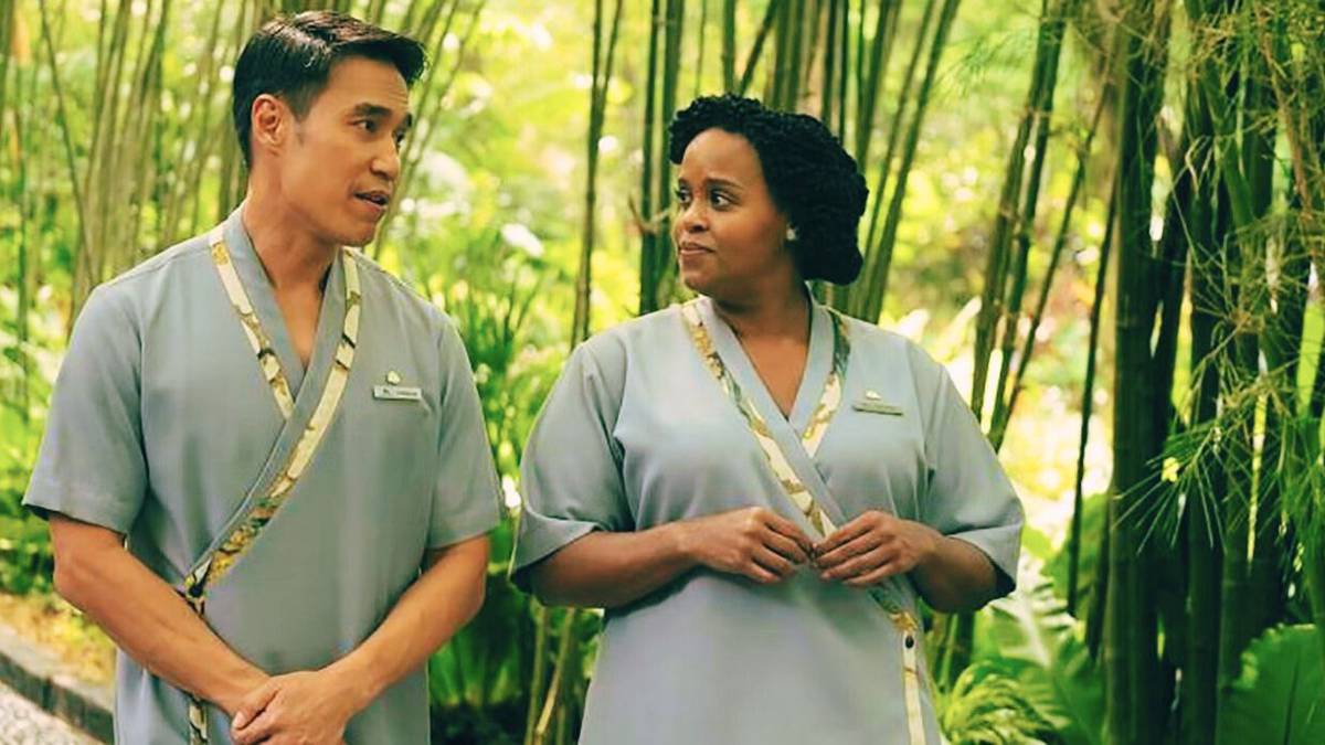 belinda white lotus green dress WornOnTV: Belinda's pink and green printed kaftan on The White Lotus | Natasha Rothwell