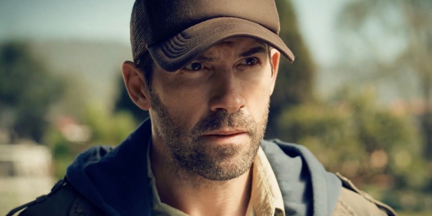 Scott Adkins wearing a hat in Diablo