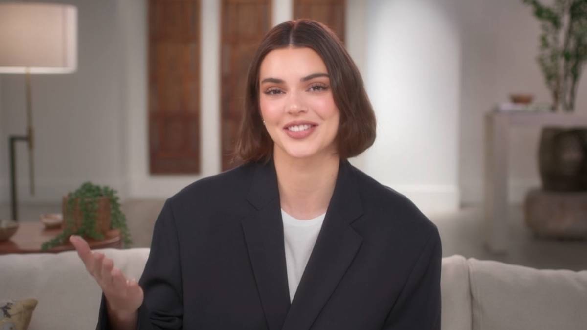 Is Kendall Really Qualified To Have the Lamar Conversation With Khlo on  'The Kardashians'?