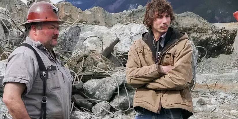 Gene Cheeseman and Parker outside in Gold Rush.