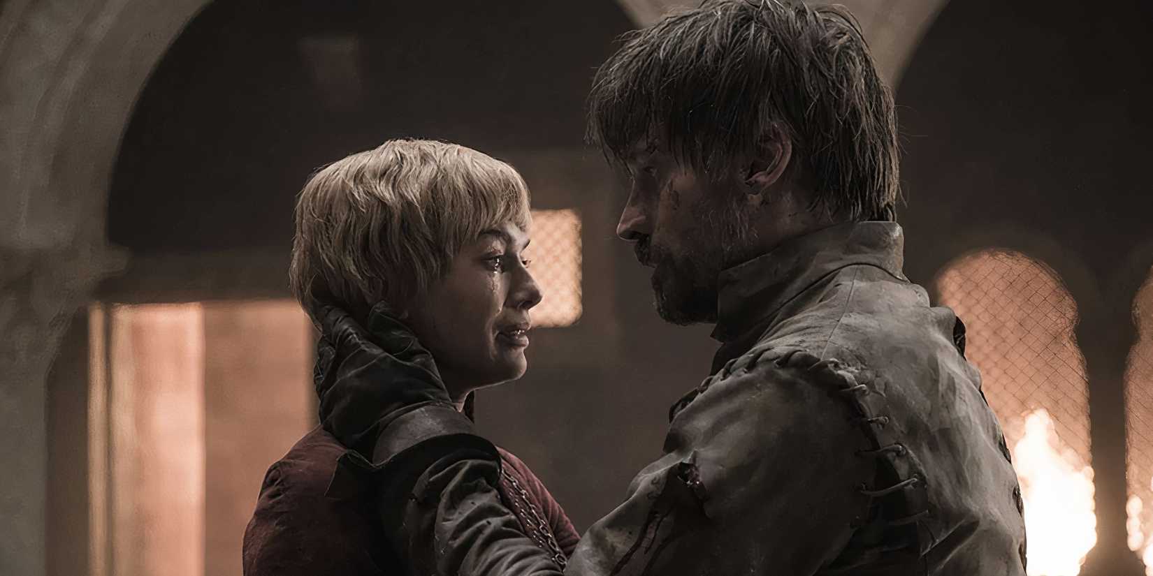 Jaime holding the side of Cersei's face gently in Game of Thrones.
