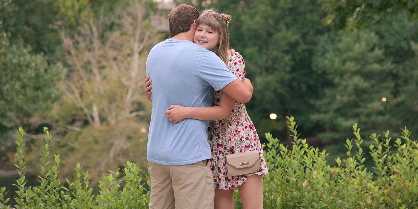 Kaelynn gives a hug during 'Love on the Spectrum.'