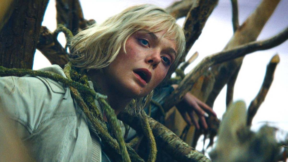 'Predator: Badlands' Dominates Box Office, Sets New Franchise Records