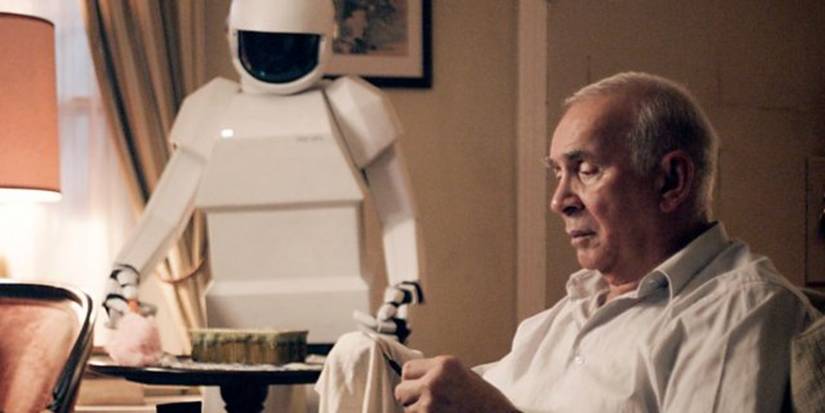 Frank Langella and a robot in Robot and Frank