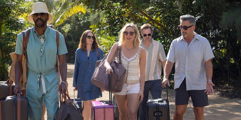 Steve Carell, Tina Fey, Will Forte, Erika Henningsen, and Colman Domingo walk to the hotel in The Four Seasons