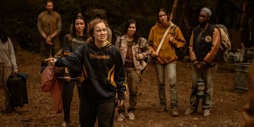 Liv Hewson as Van is upset with others behind her in Yellowjackets Season 3, Episode 8.