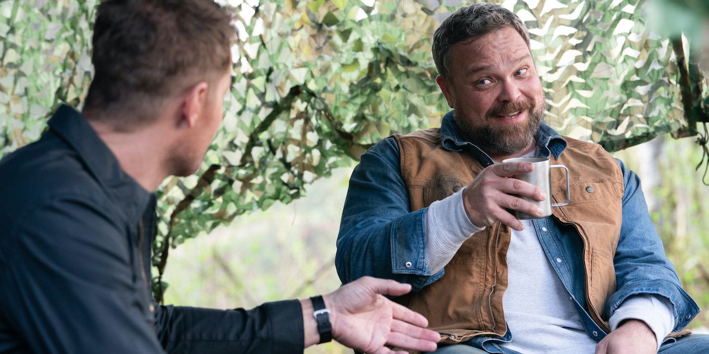 Colter Shaw (Justin Hartley) gặp lại Joe Marsh (Drew Powell) trong tập cuối của 'Tracker' Phần 2
