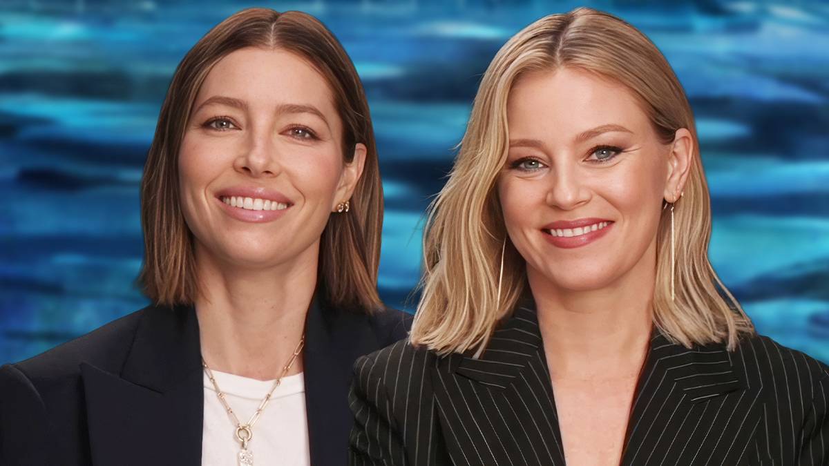Camel Toe That Can Be Seen From Outer Space: Jessica Biel and Elizabeth Banks on Taking Jabs at Each Other in 'The Better Sister' Camel Toe That Can Be Seen From Outer Space: Jessica Biel and Elizabeth Banks on Taking Jabs at Each Other in 'The Better Sister'