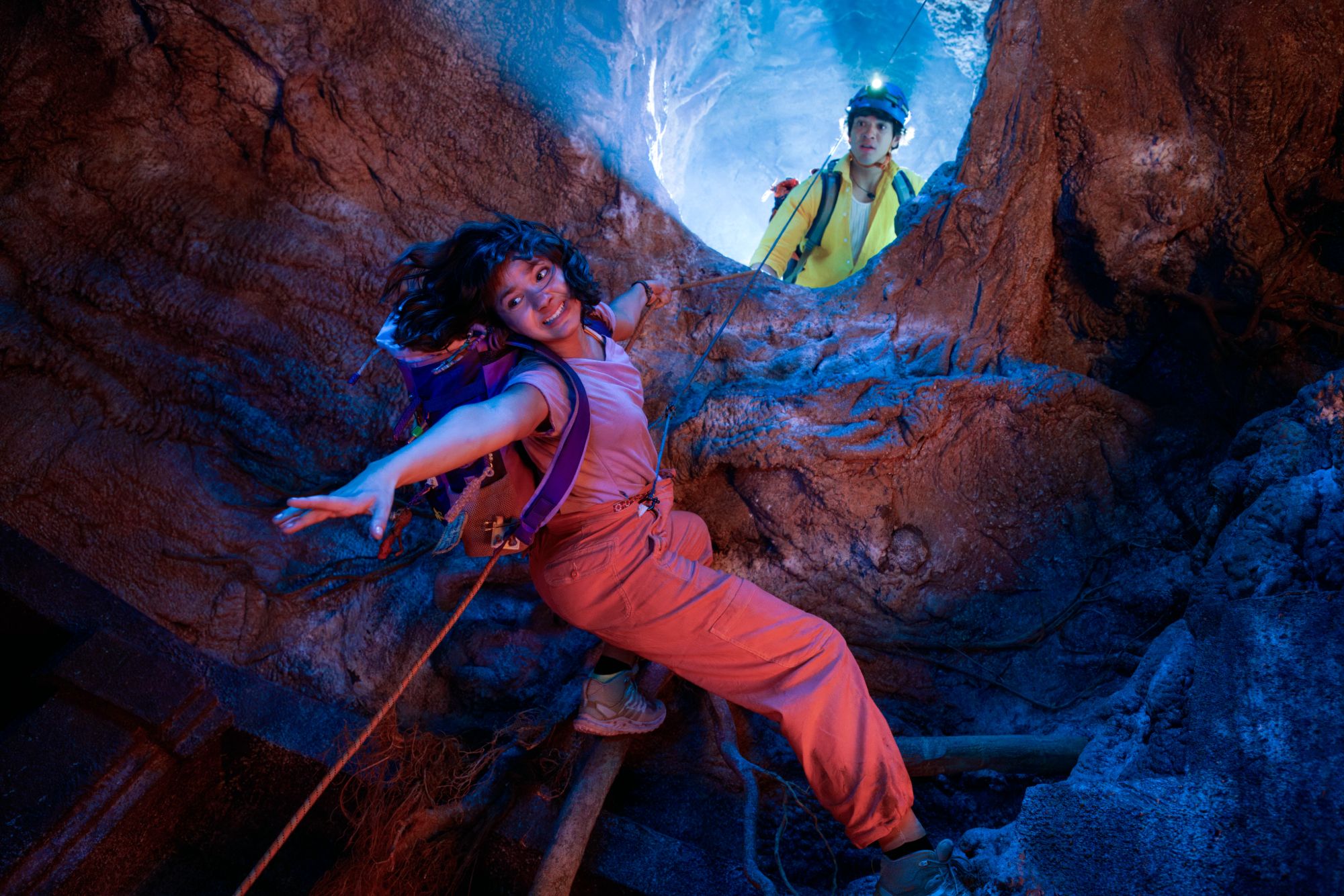 'Dora the Explorer' Returns to Live-Action Without Isabela Merced in ...