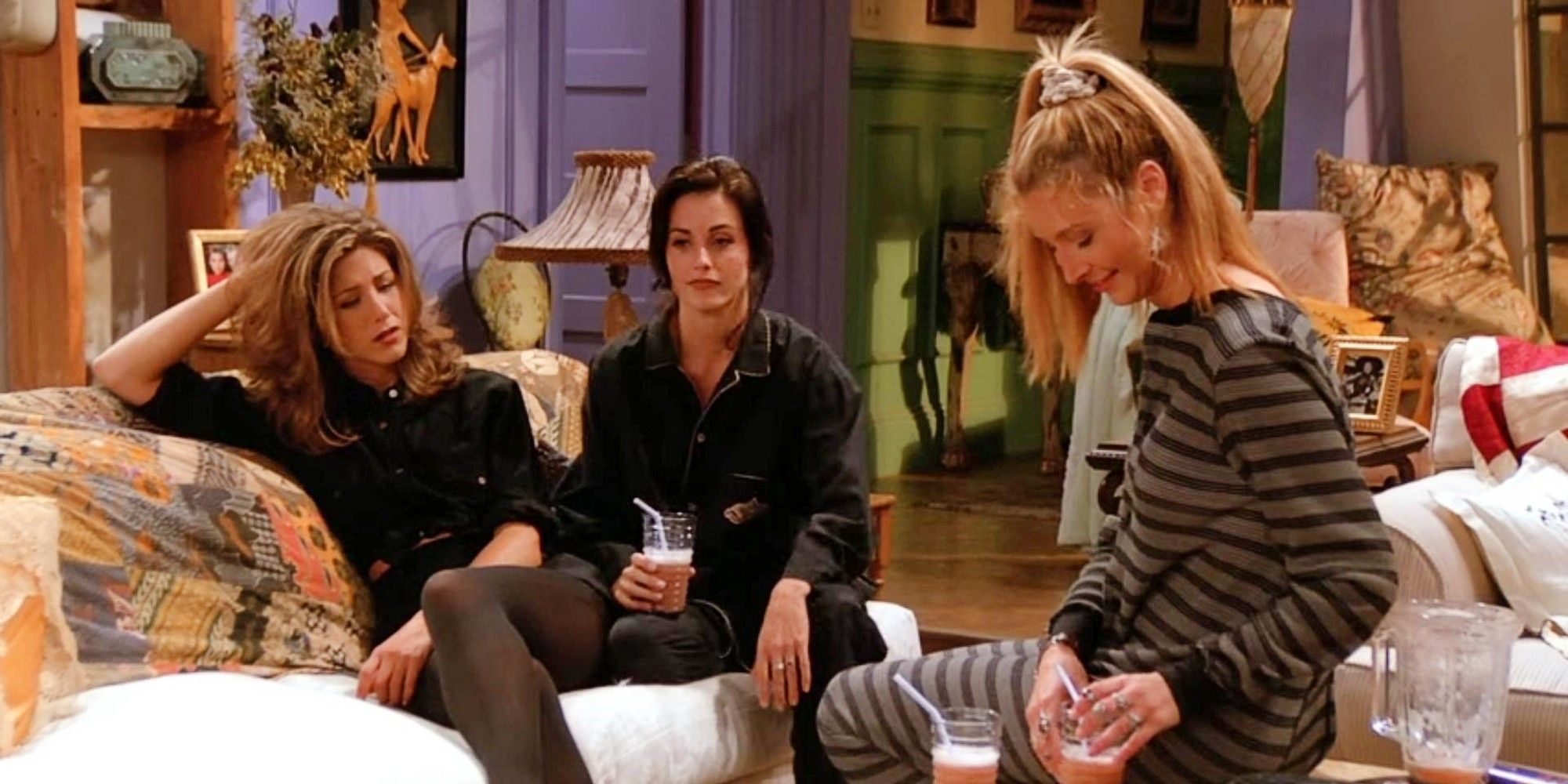 This 'Friends' Episode Paved the Way for One of the Show's Worst Habits
