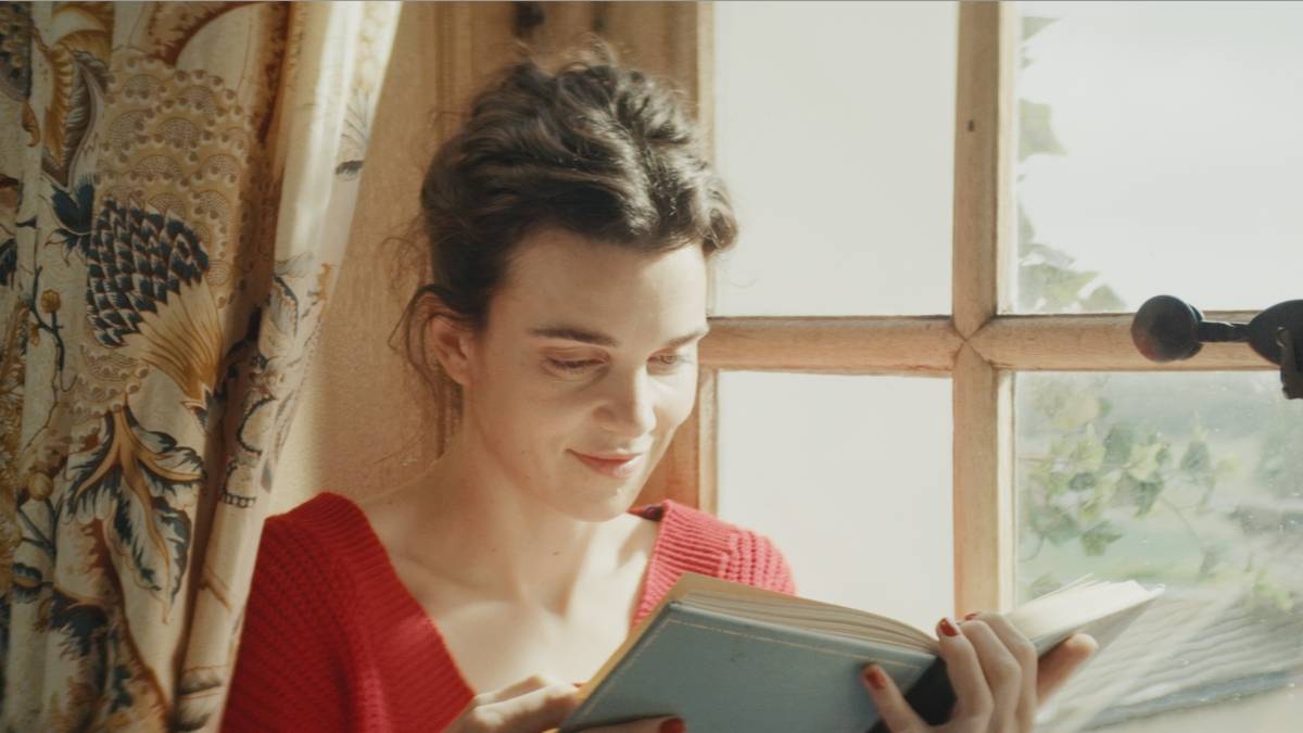 'Jane Austen Wrecked My Life' Review: A Visual Feast That Doesn't ...