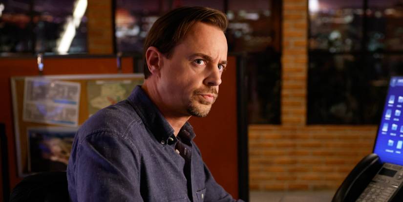 Sean Murray's Tim McGee at a computer in Season 22, Episode 19 of NCIS.
