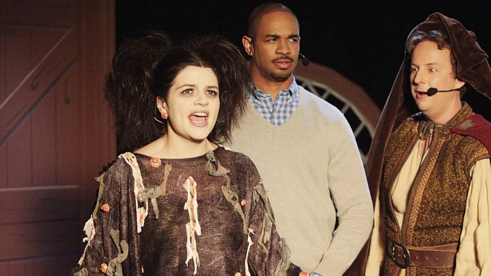 Hulu's 3-Part Sitcom Is Officially Surging the Streaming Charts