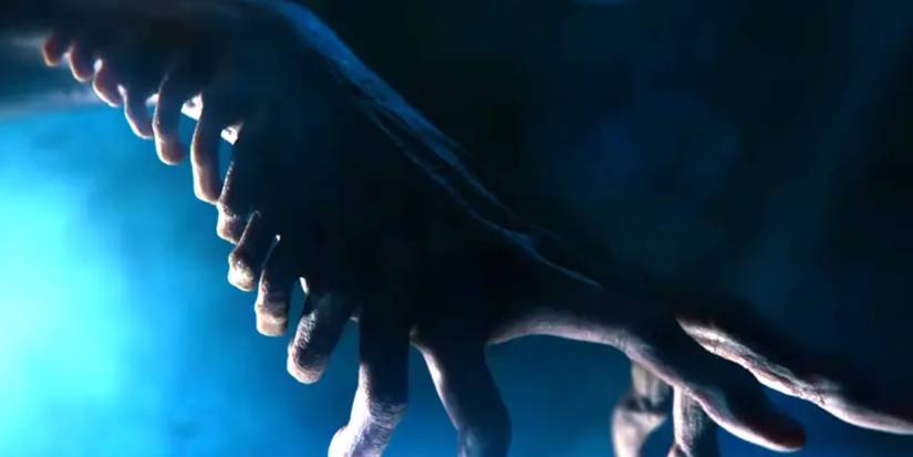 An alien hand with multiple fingers in the dark in The Eternaut Season 1