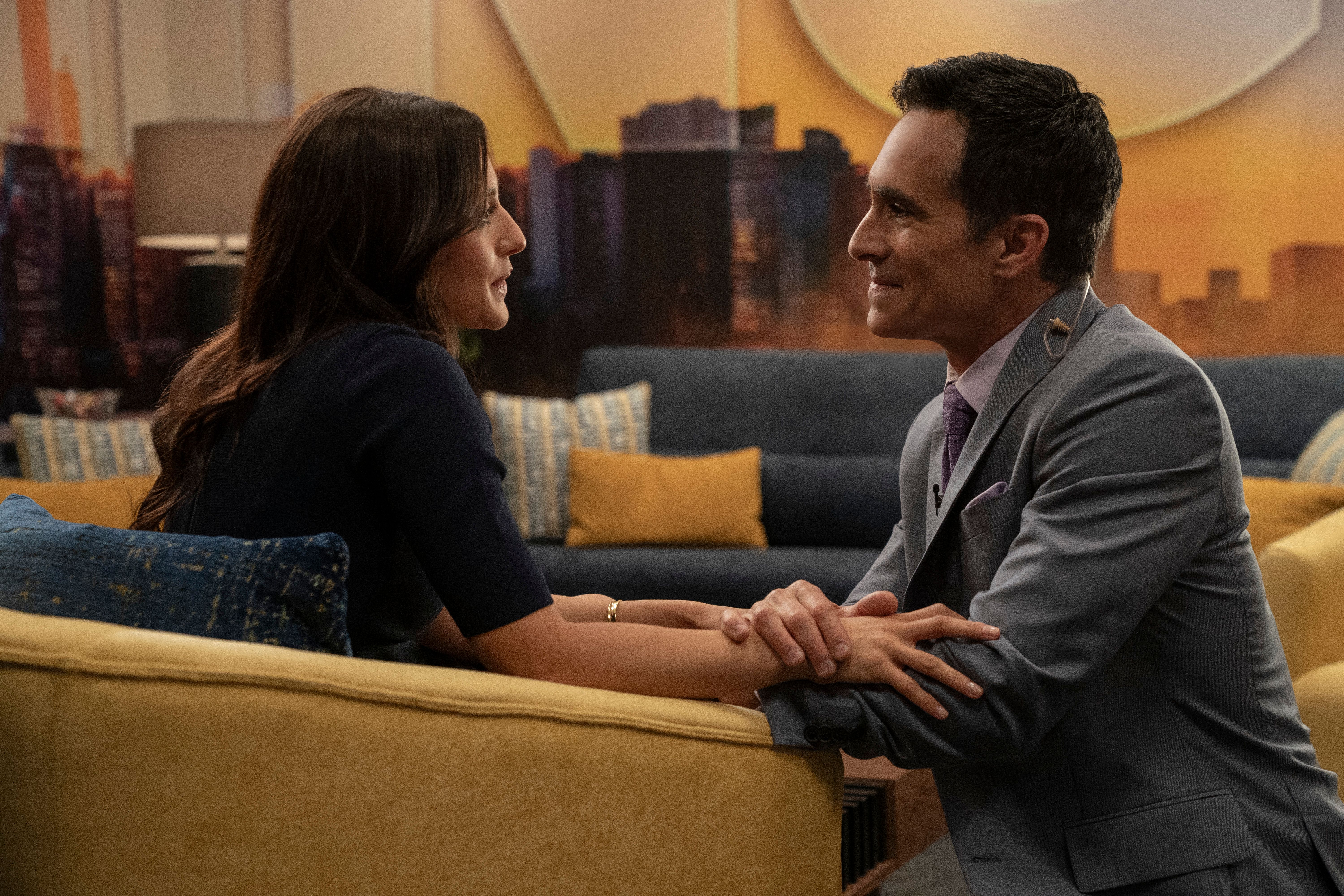 'The Morning Show' Season 4 Finally Sets Release Date With First Images ...