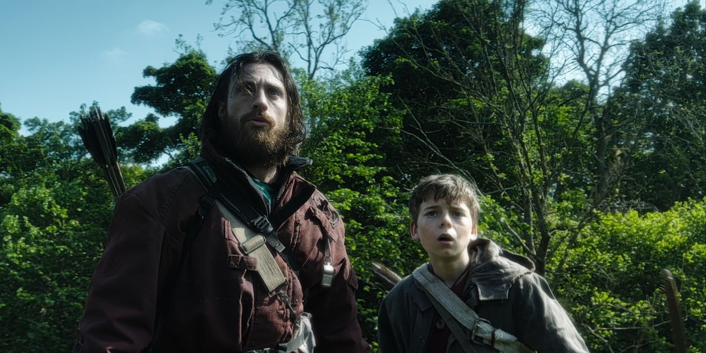 Jamie (Aaron Taylor-Johnson) and Spike (Alfie Williams) in 28 Years Later