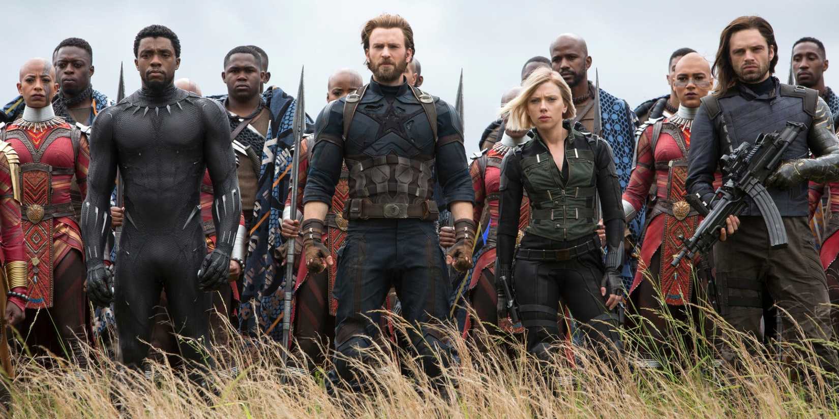 Captain America and the Avengers standing in line looking ahead in Avengers Infinity War (2018)