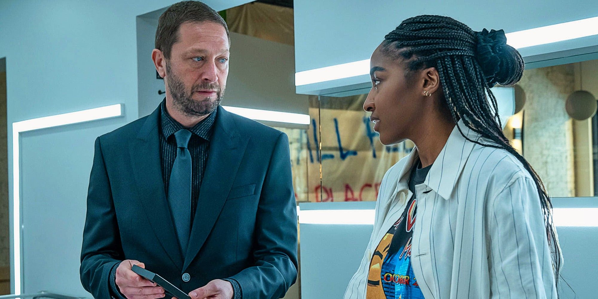 Richie Jerimovich and Sydney Adamu working at the restaurant together in The Bear Season 2