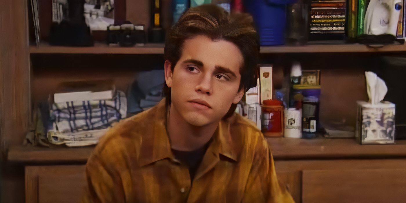 Rider Strong looking solemn in Boy Meets World