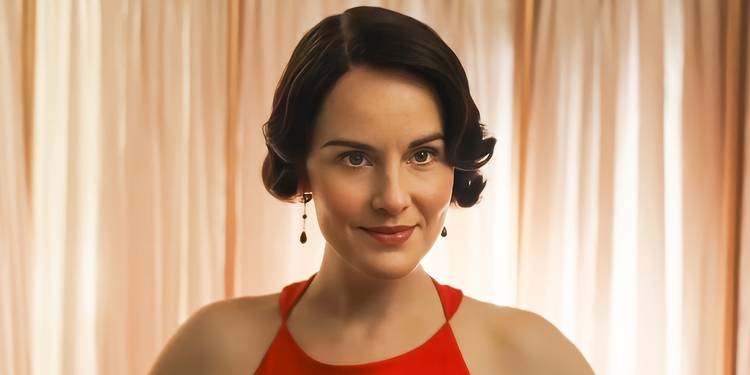 Michelle Dockery as Mary Crawley in Downton Abbey: The Grand Finale