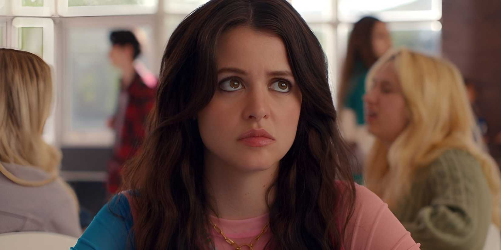 Max (Sara Waisglass) looking hurt in Ginny & Georgia.