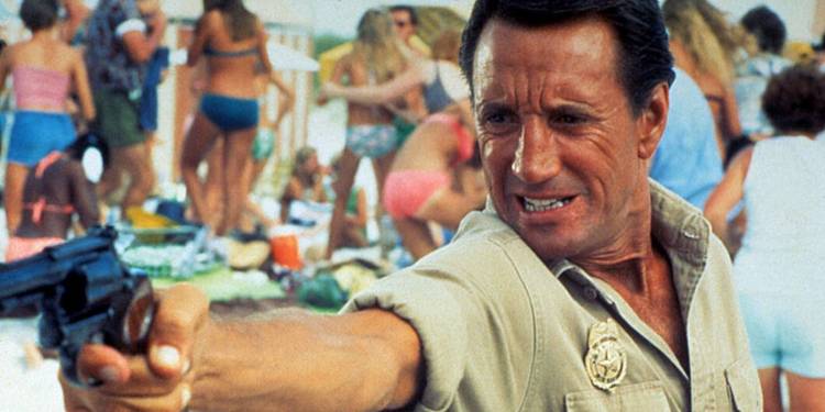 Tubarão 2: Uma sequência óbvia, repetitiva e muito esperada para um clássico