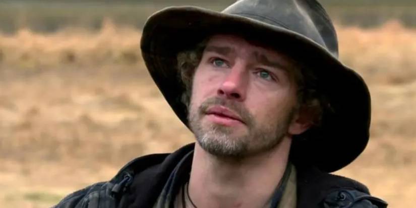 Matt Brown wears a hat on Alaskan Bush People