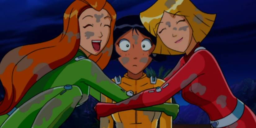 Sam, Clover, dan Alex berlumuran lumpur di Totally Spies!