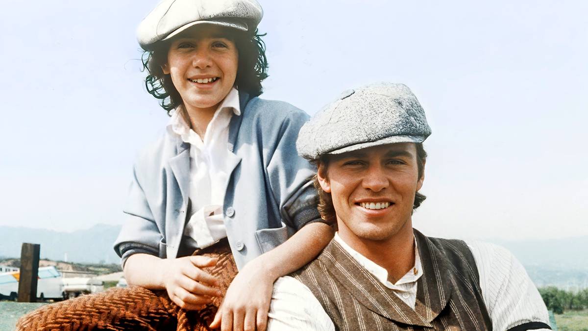 Voyagers-Jon-Erik-Hexum-Meeno-Peluce-2