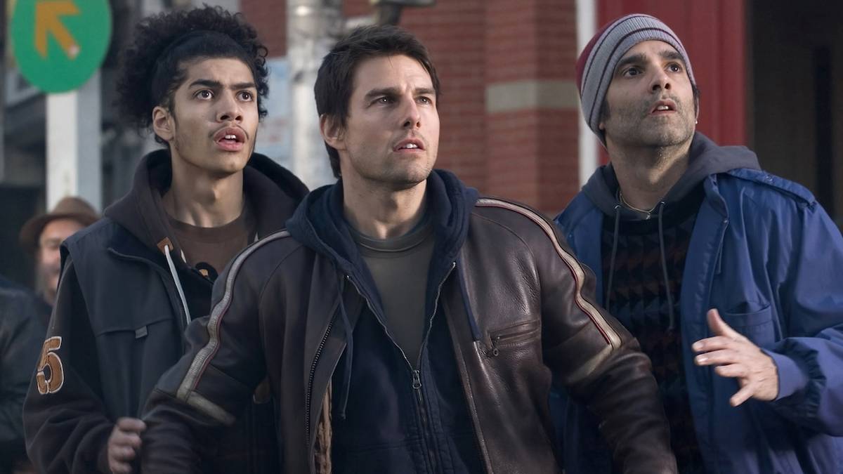 Time Is Officially Running Out to Watch Tom Cruise's Sci-Fi Disaster Epic