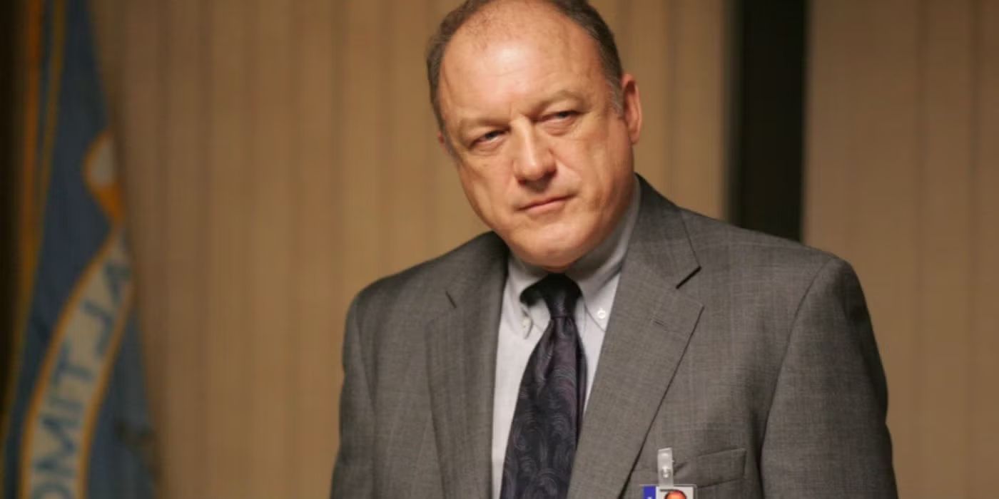 This Blink-and-You'll-Miss-It Scene in 'The Wire' Changes One Character ...