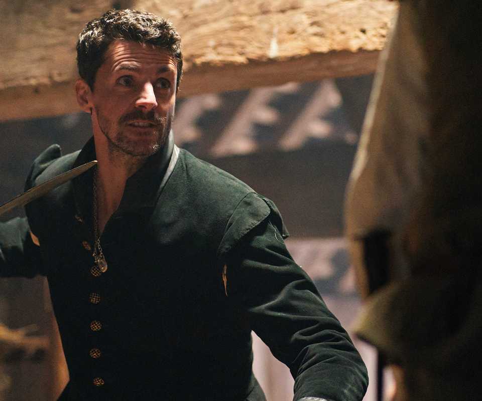 a discovery of witches-3