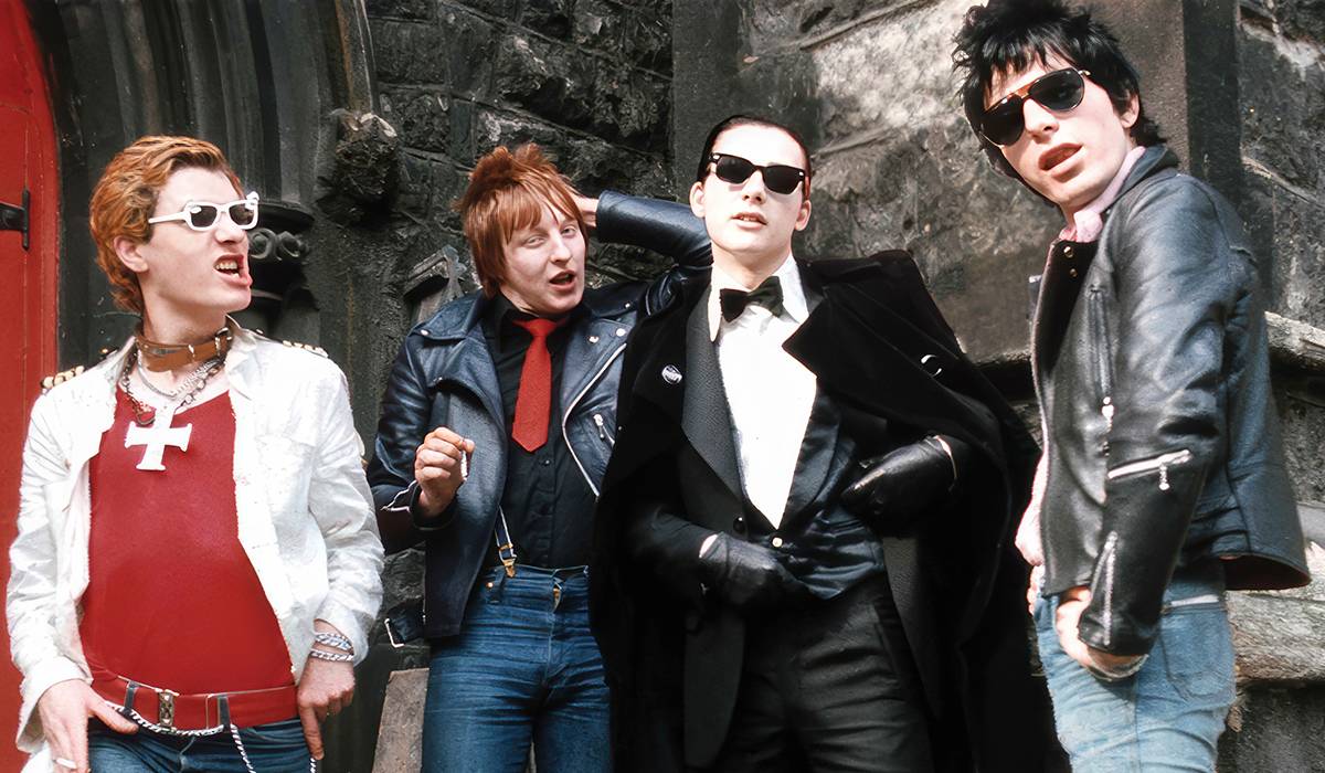 briish-punk-band-the-damned- 