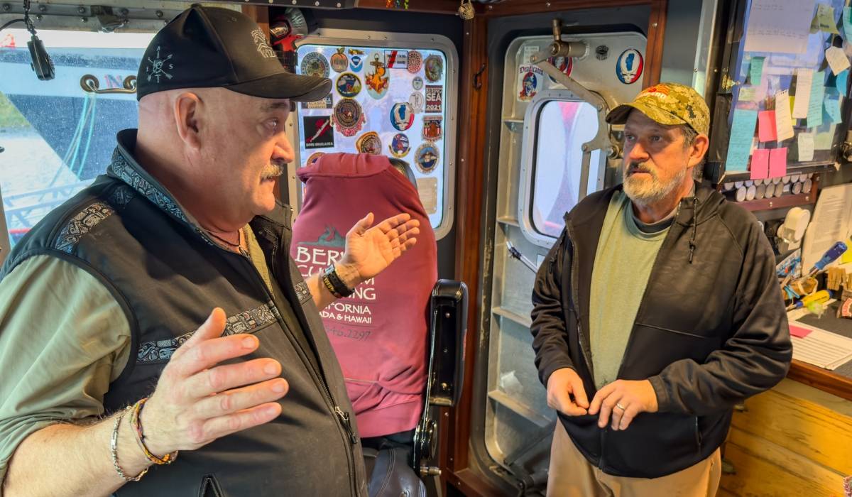 Two Major Fishing Vessels Engage In Battle With a Major Twist in the End on  'Deadliest Catch'