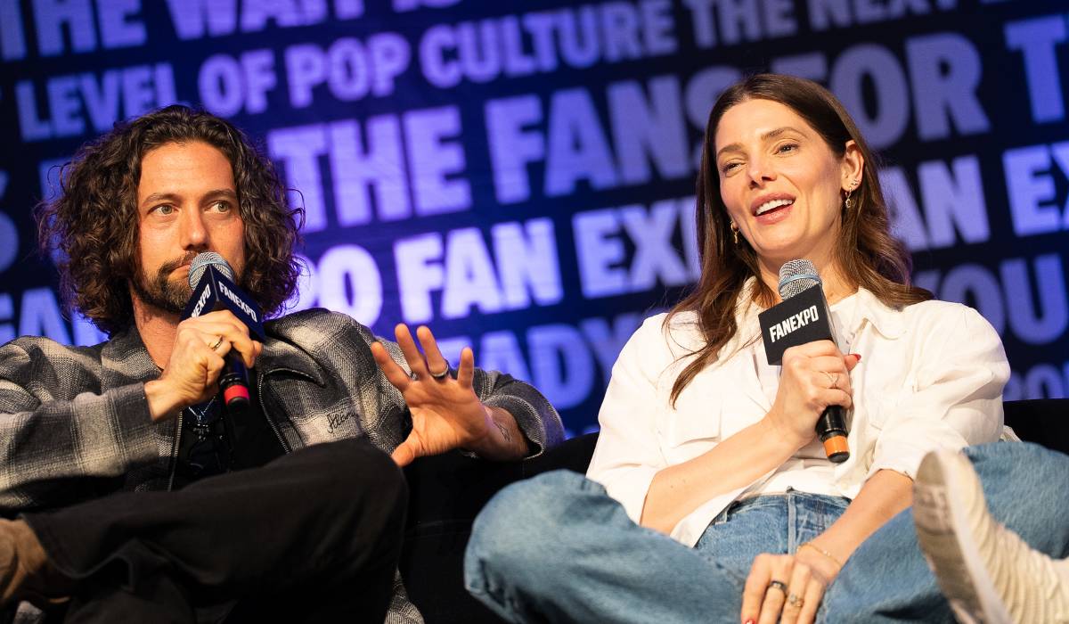 Twilight' Cast Spill On Their Utterly Bizarre Cat Bonding Routine Before  Filming [Exclusive], image size:1200x700